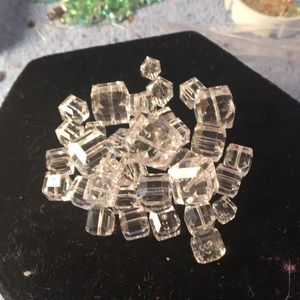 Various sizes of square clear crystal beads